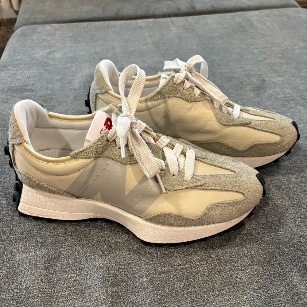 New Balance Cream and Gray Women's Sneakers